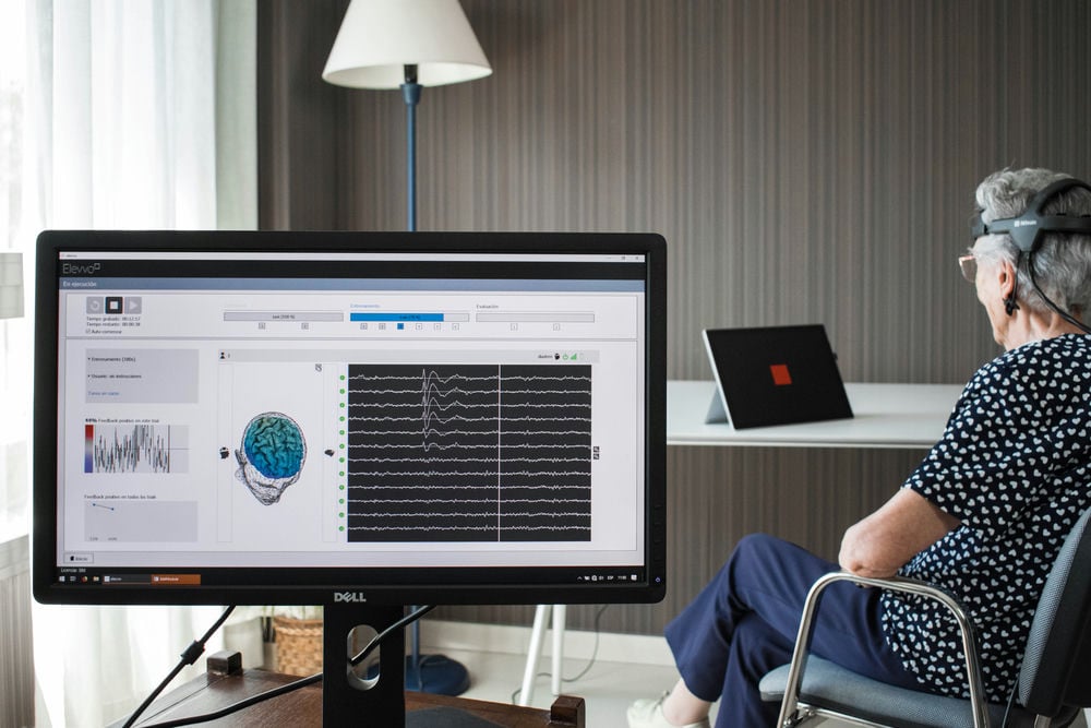 Neurofeedback basado en BCI para la mejora cognitiva