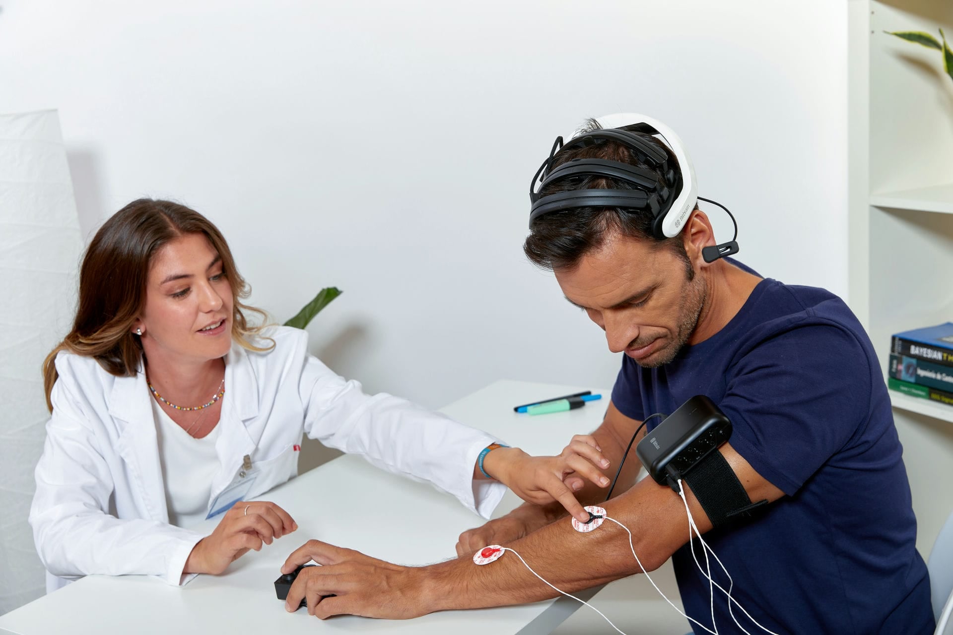 motor neurorrehabilitation therapy motor neurorrehabilitation therapy