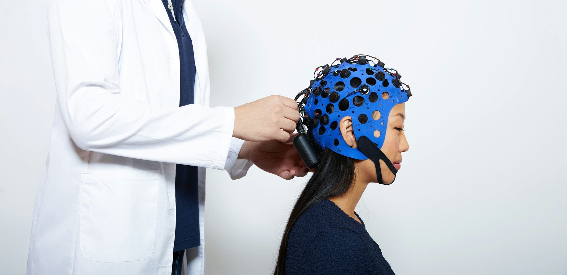 The Wet EEG Cap: Water, Saline, and Gel Differences 