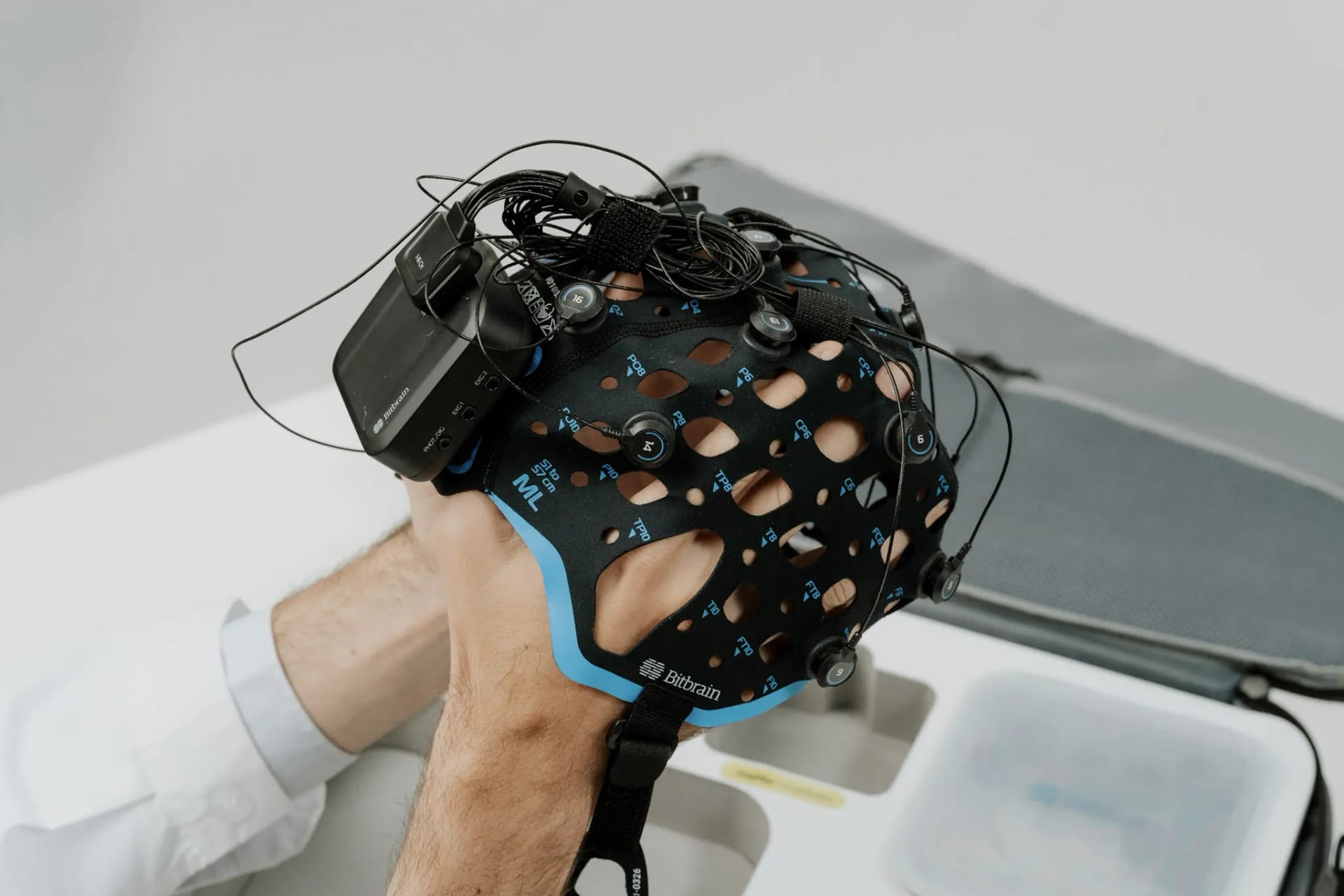 Bitbrain Versatile Plus Cap Research Scientist04