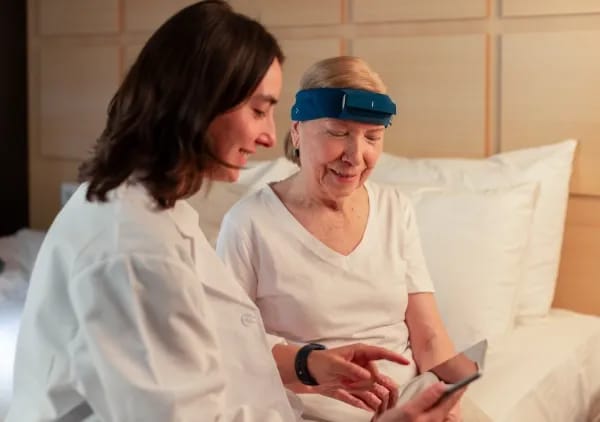 Bitbrain’s Ikon Sleep wearable EEG system for sleep research and monitoring.