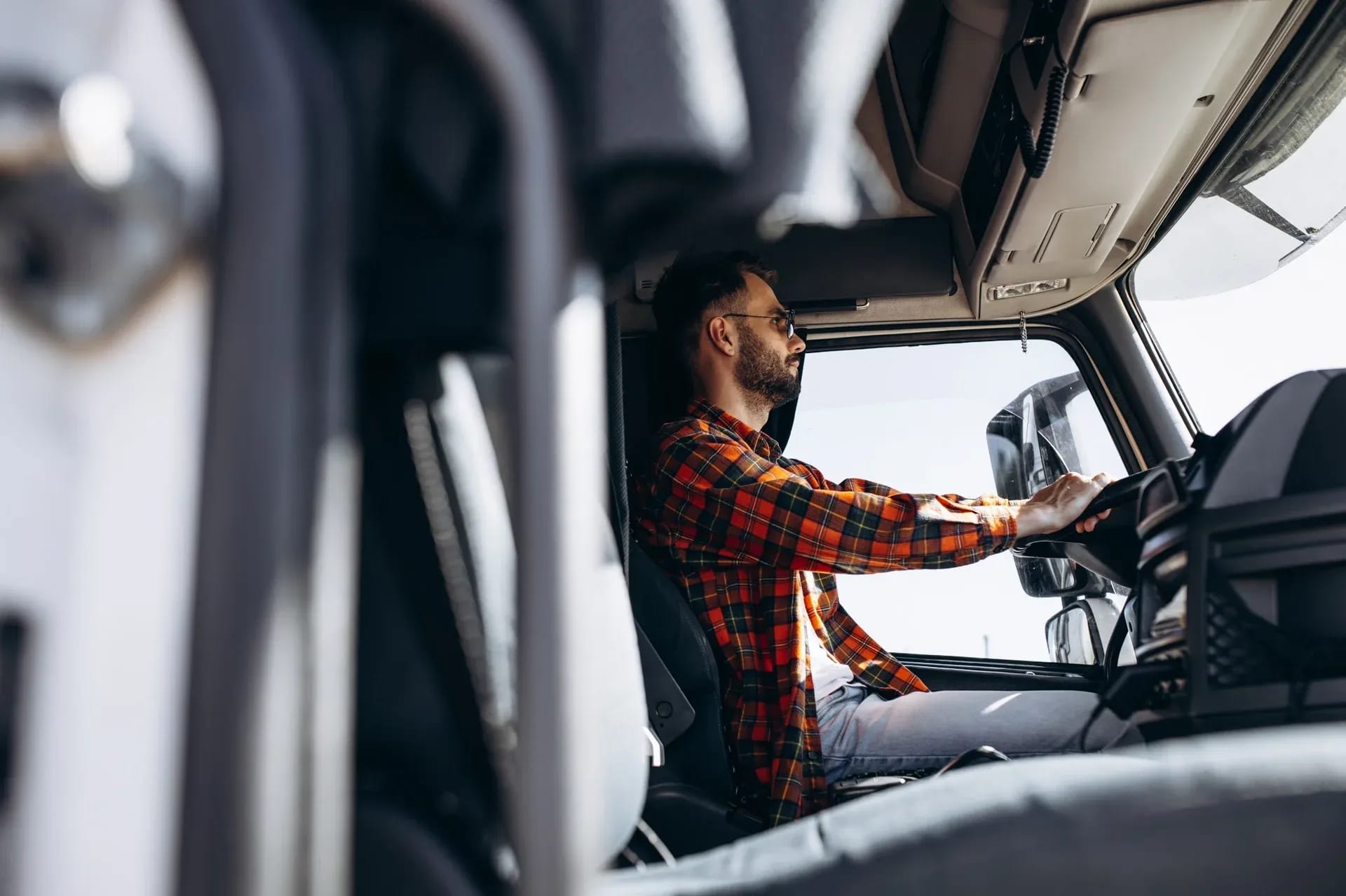 Truck Driver 1920px